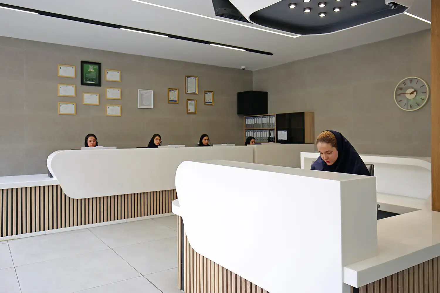 عنوان 2